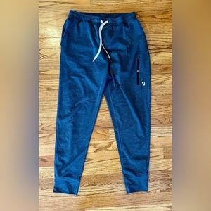 Vuori Sunday Performance Jogger, medium, gray.